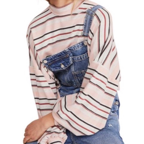 NWT Free People Balloon Sleeve Top - Picture 4 of 7